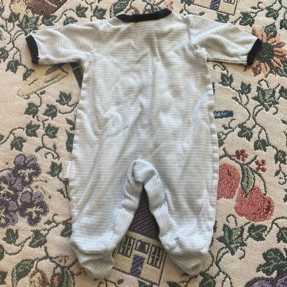 3/$15 SALE Vitamins Baby 3M Footies with Goldfish Detail - Picture 5 of 5